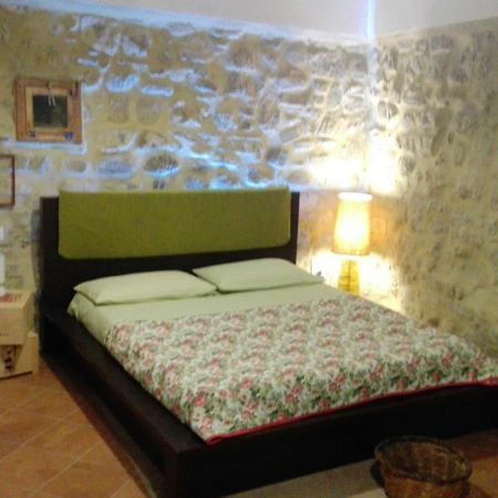 Giro Di Vite Villa Рока Империале Екстериор снимка