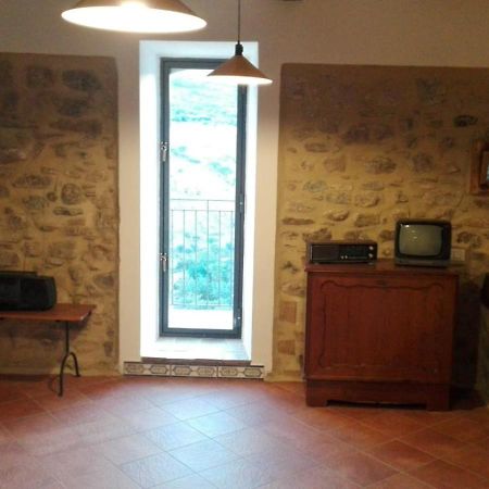 Giro Di Vite Villa Рока Империале Екстериор снимка