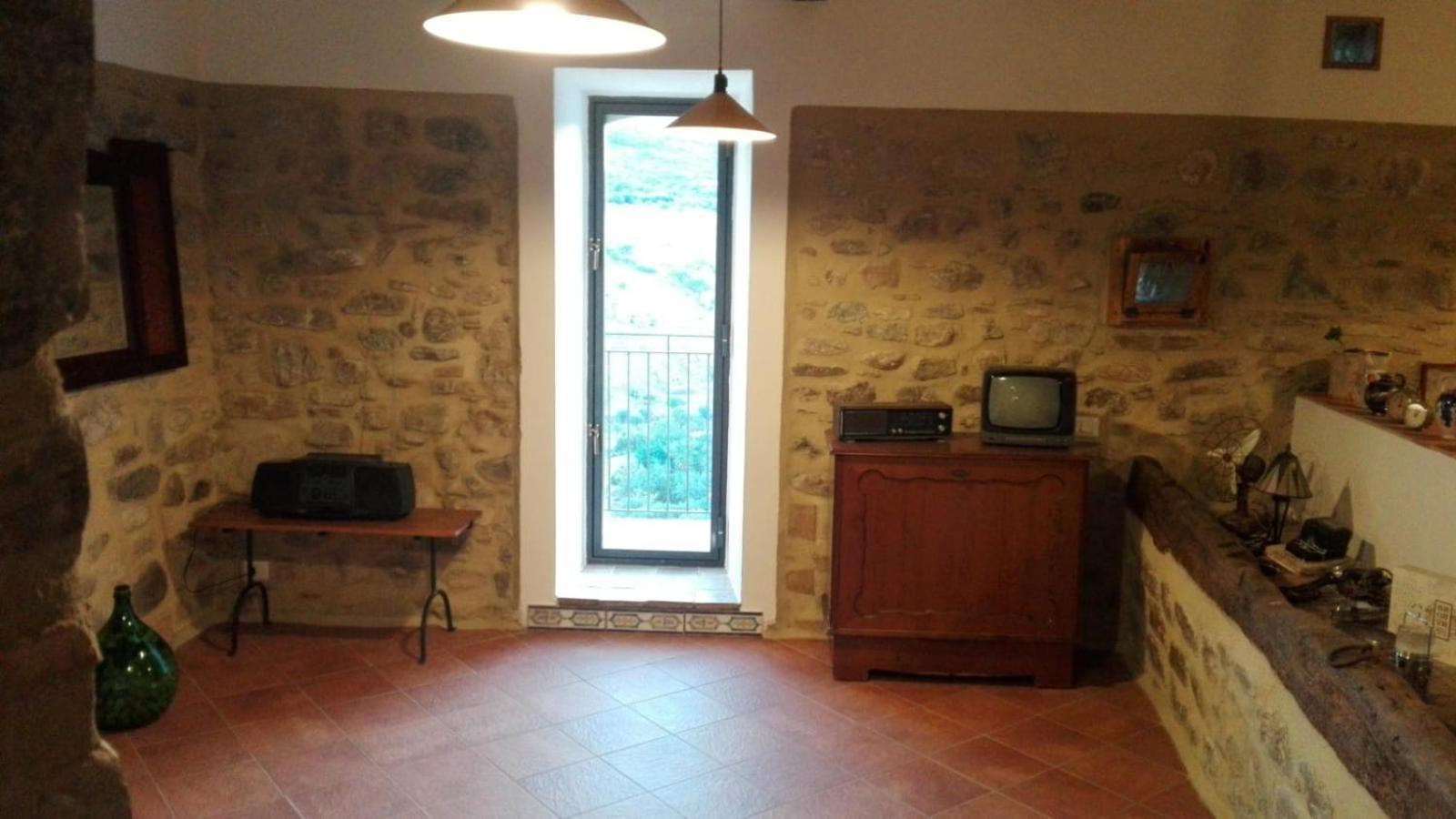 Giro Di Vite Villa Рока Империале Екстериор снимка